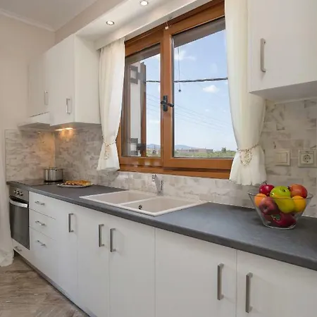 Elena Hara Apartment Alykanas  Exterior photo